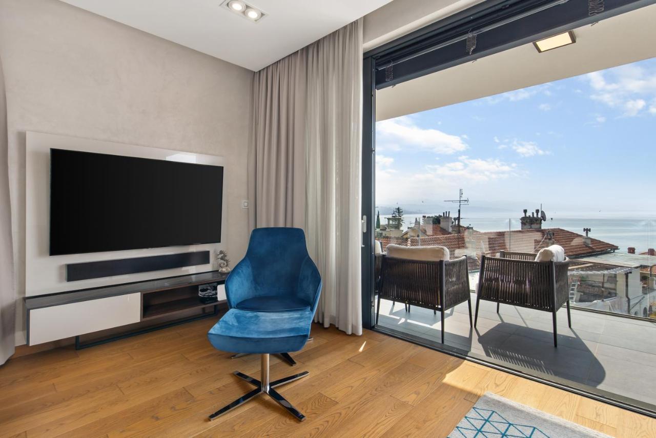 Luxury Apartment Iris Adriatica ***** オパティヤ エクステリア 写真