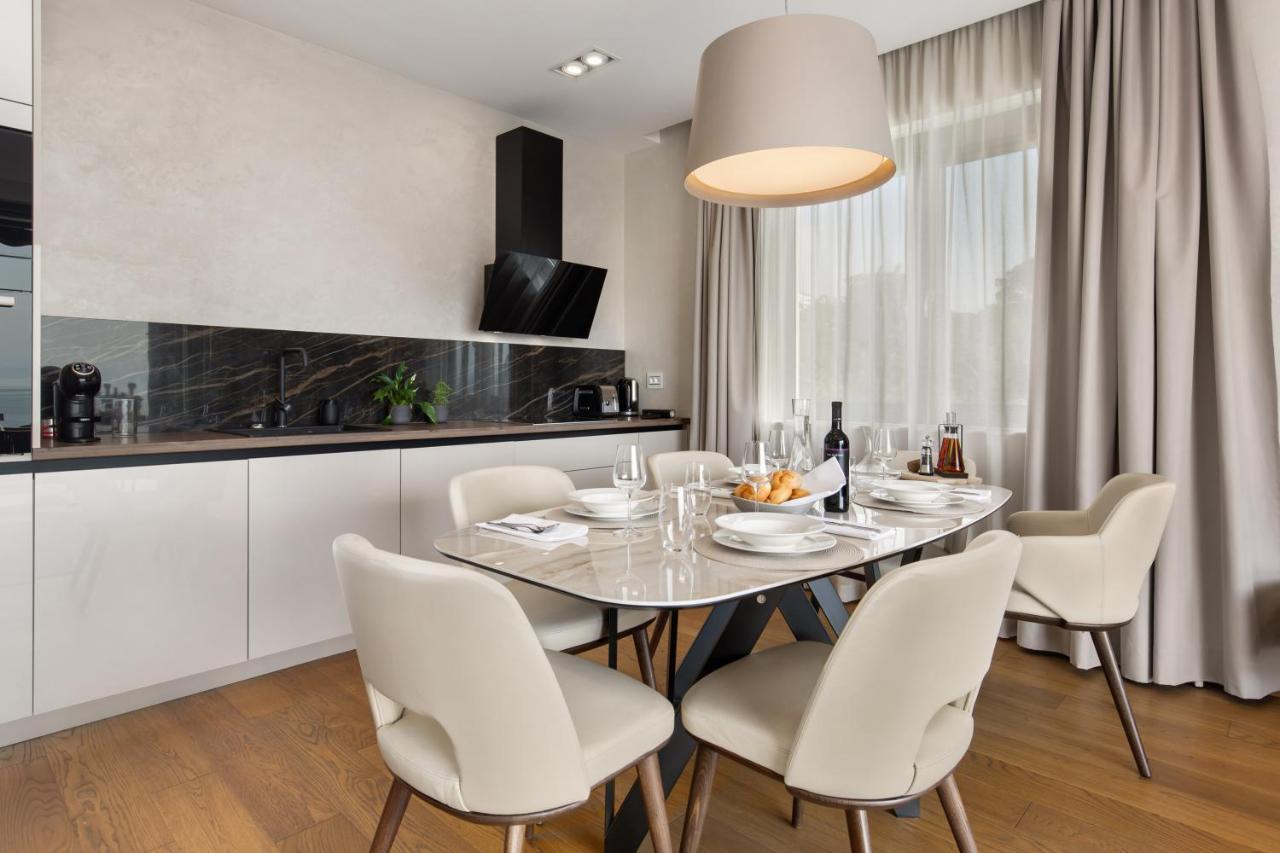 Luxury Apartment Iris Adriatica ***** オパティヤ エクステリア 写真